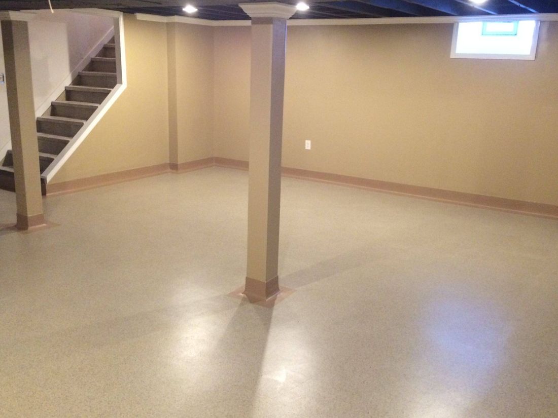 MavTop UFB flake broadcast floor, finished basement — after installation